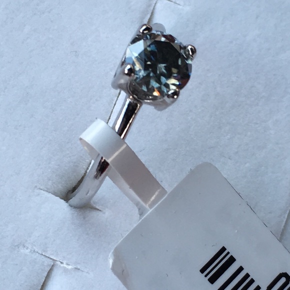 1.48 Moissanite solitaire sz 8 - Picture 3 of 9